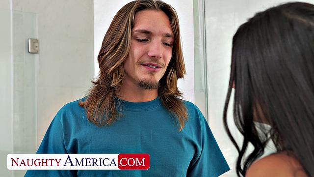 Isa Bella's secret shower 