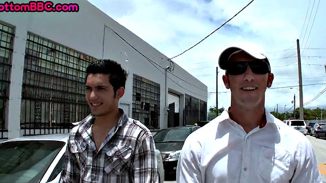 Nubian amateur public fucked after outdoor BJ in threesome