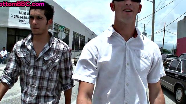 Nubian amateur public fucked after outdoor BJ in threesome