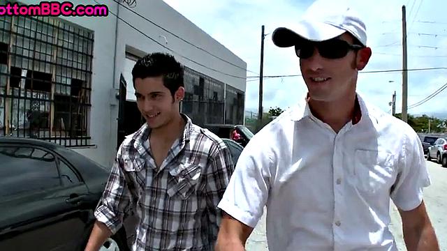 Nubian amateur public fucked after outdoor BJ in threesome