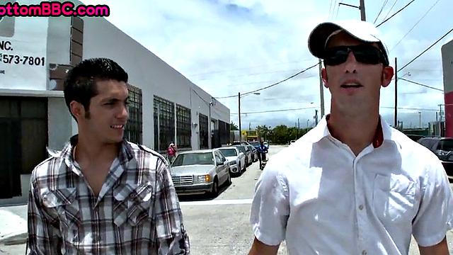 Nubian amateur public fucked after outdoor BJ in threesome