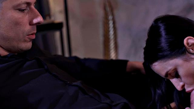 Bosomy MILF in stockings gets banged after cocksucking