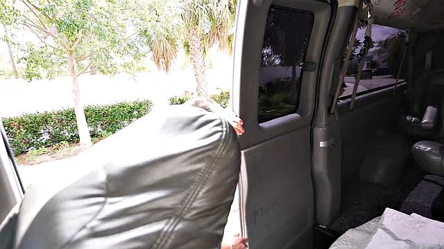 amateur dude fucks gay stud in public van outdoor