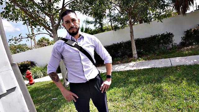 amateur dude fucks gay stud in public van outdoor