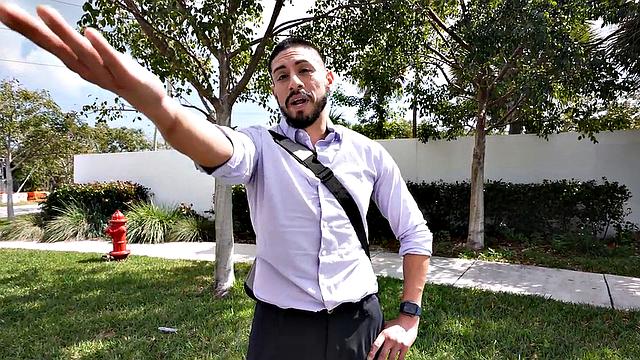 amateur dude fucks gay stud in public van outdoor