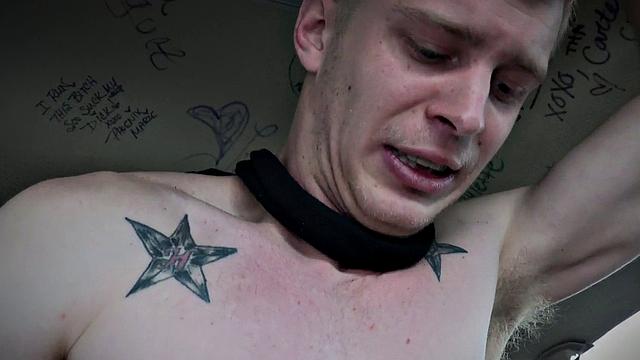 Pulled in straight stud barebacks tattooed guy in bus