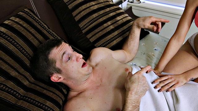 Tiny Stepsis Gets Destroyed