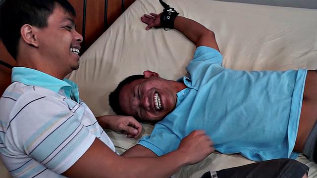 Absolutely the most ticklish Laughing Asians tickleboys, Alex returns for more tickle induced hysterical laughter. Our resident tickler Vahn starts on his upper body, hitting every ticklish spot.