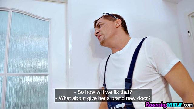 Hardcore 3some with stunning model