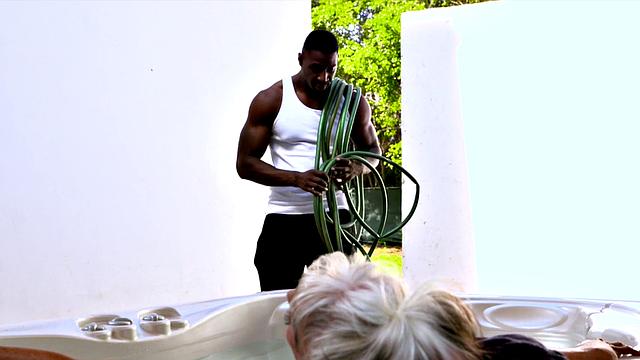 More big, black cock for stacked Sally