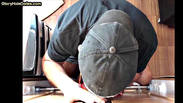 amateur caught by camera in gloryhole