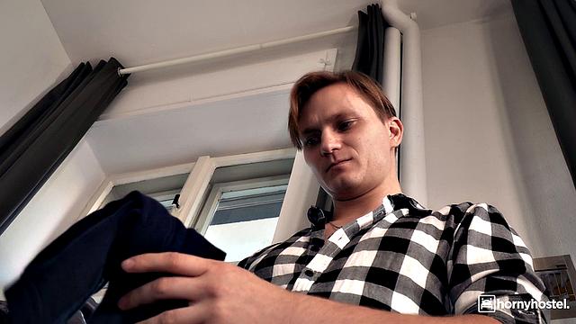 Hot blonde has sex with stranger