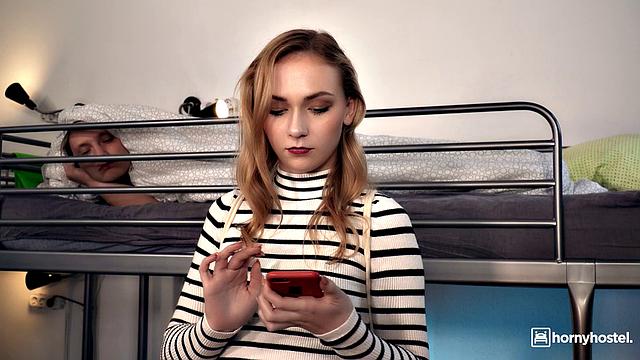 Hot blonde has sex with stranger