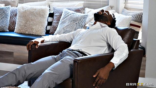 Sneaky Oily Bouncing Babe