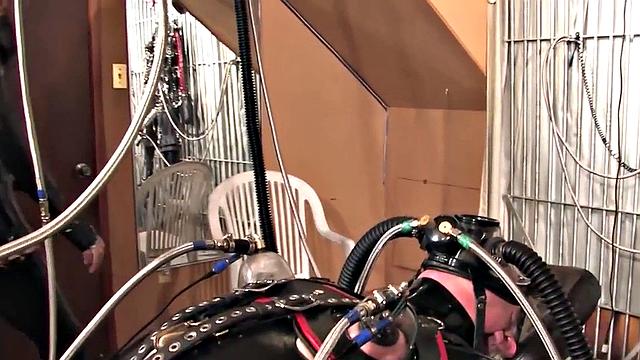 SD femdom session in dungeon