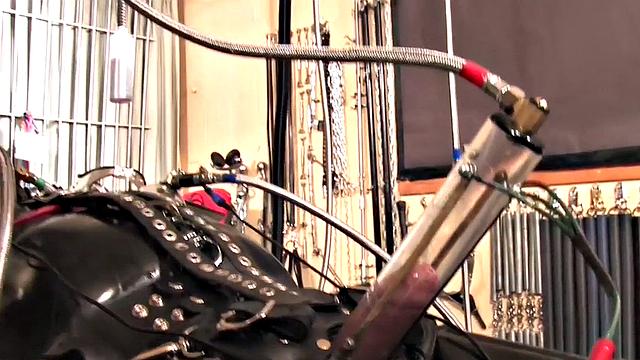 SD femdom session in dungeon