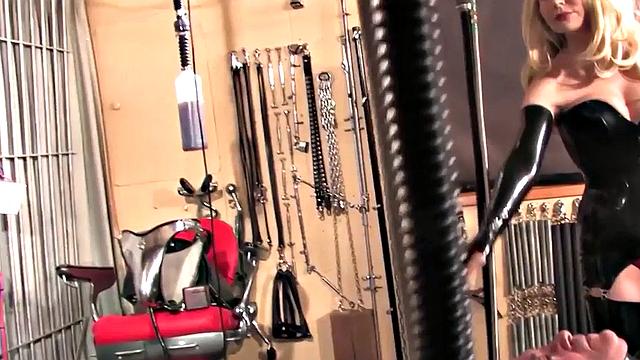 SD femdom session in dungeon