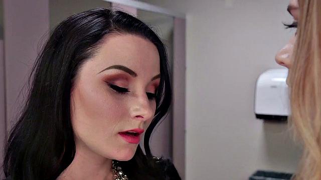 Lesbian domination with toy and strapon anal fucked