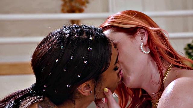 ALL GIRL MASSAGE - Oily Big Titties Taylor Gunner Does A 69 With Her Ebony Masseuse