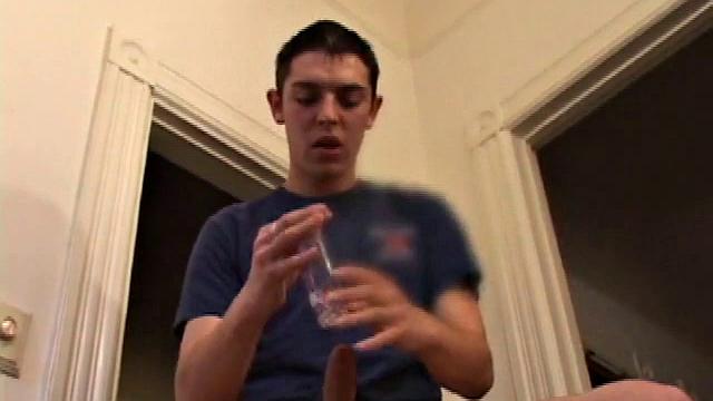Super Shooter Brady Walker is always big and in charge. Well, his dick is at least. Brady works his magic on his cock and gets ready to cum.