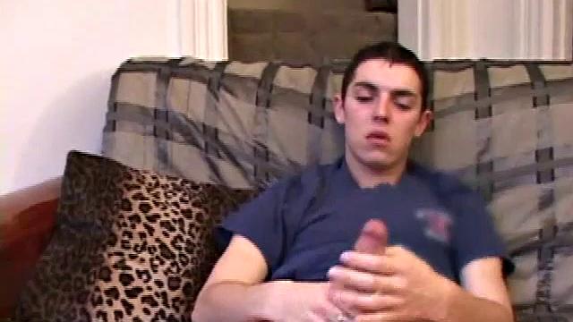 Super Shooter Brady Walker is always big and in charge. Well, his dick is at least. Brady works his magic on his cock and gets ready to cum.