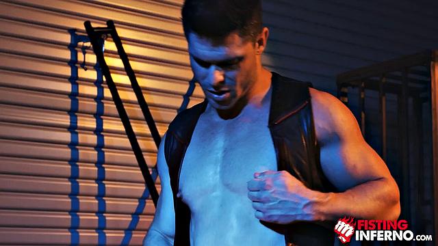 FistingInferno - Beefy Stud Dominated By Leather Hunk