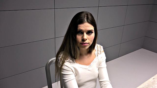 Security Guard Fucks a Hot Beauty