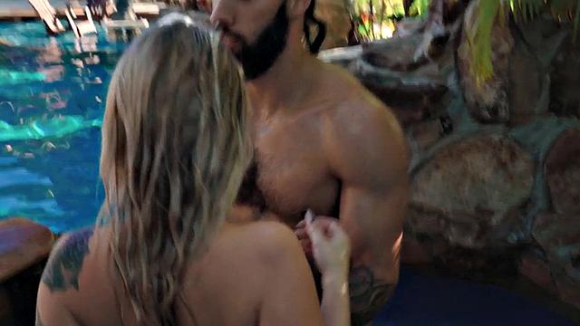 Busty babe deepthroating outdoor fucked in swimming pool