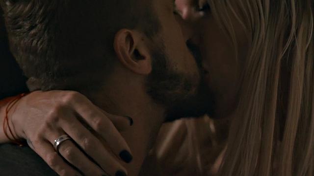 Big-titted transgender fucks male in doggystyle