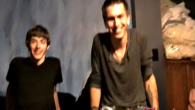 Zach Carter &amp;amp; Jacob Tyler - Hot Boyfriends Flip Flop Action