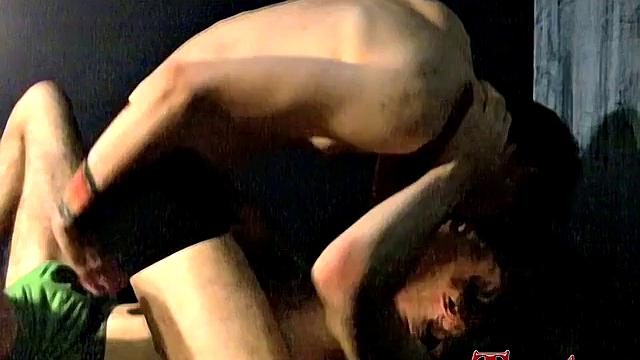 Zach Carter &amp;amp; Jacob Tyler - Hot Boyfriends Flip Flop Action