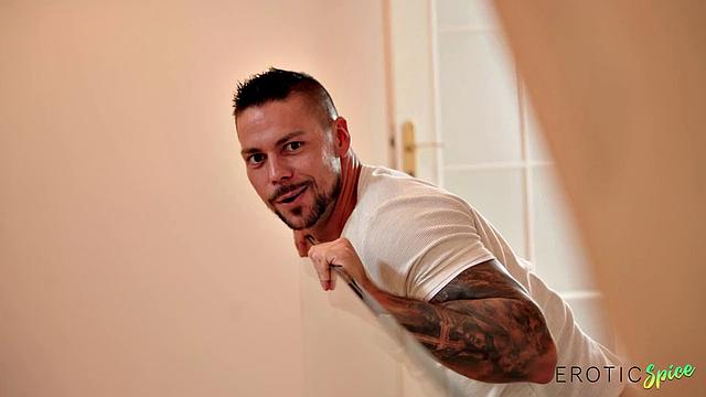 Free use of Latina student