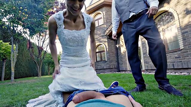 HUNT4K. Arranging Wedding