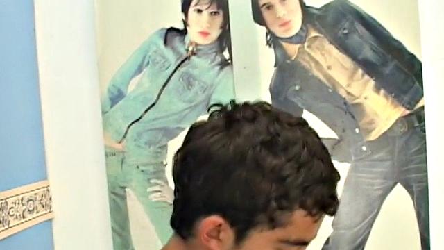 Real Spanish twink gets fucked at home after cum swapping