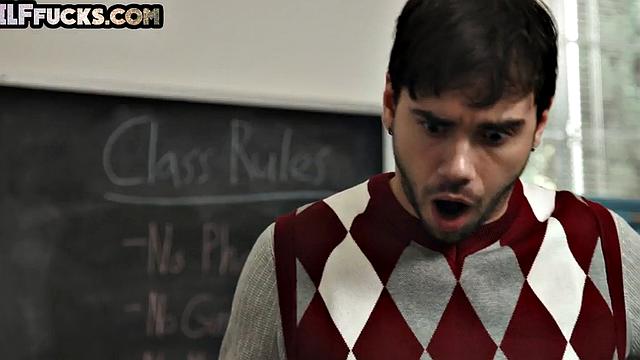 Big-titted GILF banged in her hairy pussy in classroom