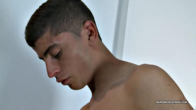 Адриан устроил себе весёлый соло с финалом на камеру - просто праздник для зрителей