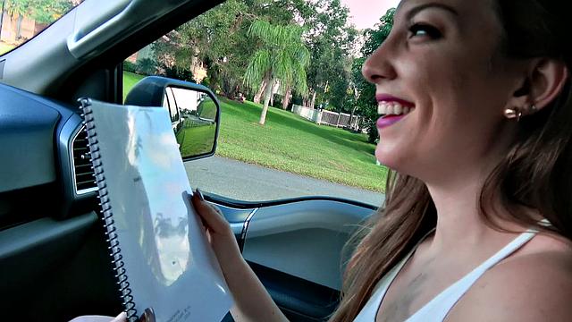 Watch this hot chick give a road-headhandjob and blowjob in a car