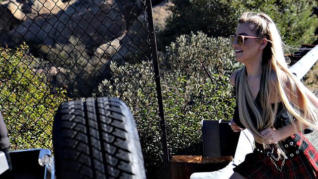 Curvy Blonde Blake Blossom Sexy Interview