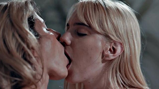 Lesbian MILF with glasses seduces 19yo slutty lesbian