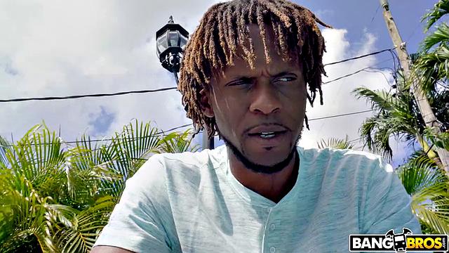 Rachel Fucks Handyman