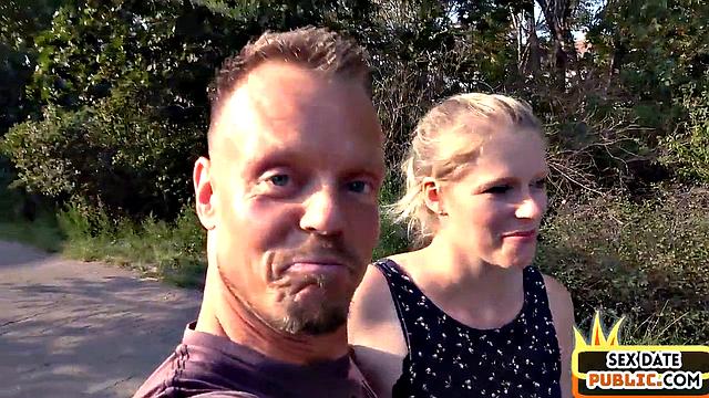 Blonde amateur cockbouncing outdoors