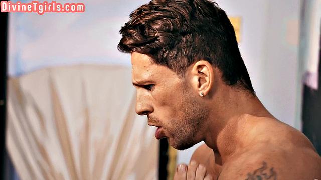 Tattooed big ass trans buttfucked by lover