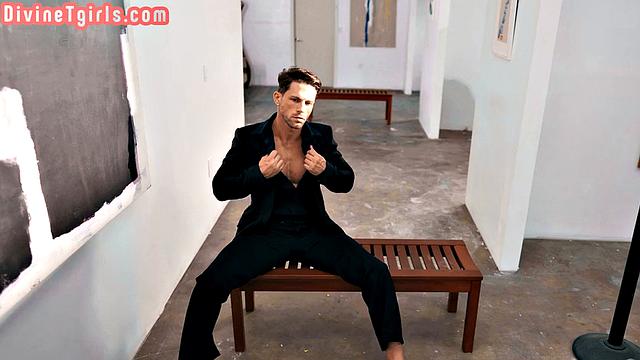 Tattooed big ass trans buttfucked by lover