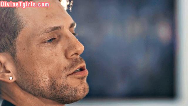 Tattooed big ass trans buttfucked by lover