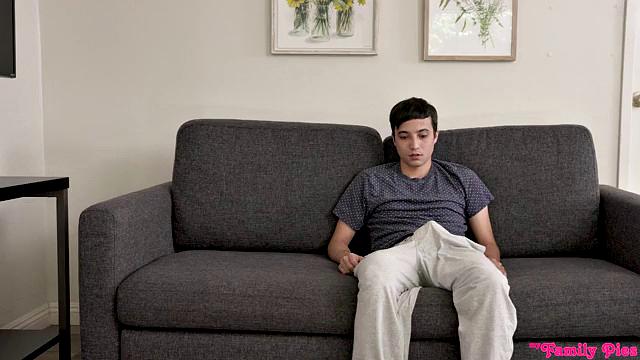 My Stepsister Talks to My Dick - S22:E5