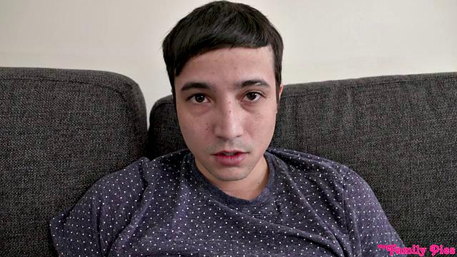 My Stepsister Talks to My Dick - S22:E5