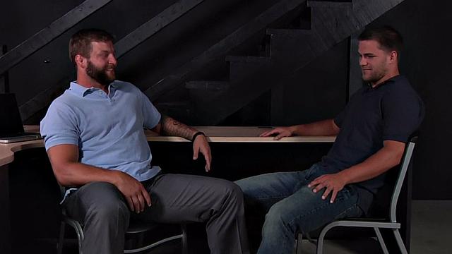 Anal loving jock gets fucked by tattooed BF in ass