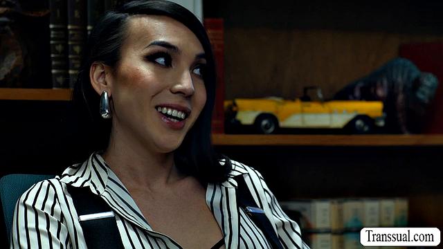 My boss wants me to fuck her wet asshole