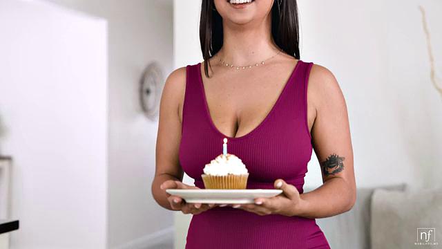 Happy Birthday - Season 45 Episode 21