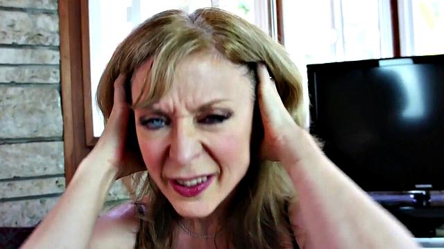 Blonde MILF Nina Hartley in her Interview